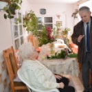 Kis kertjét is maga kapálgatja a 90 éves Marika néni