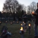 Gyertyát gyújtott a Jobbik Magyarországért Mozgalom kiskunfélegyházi szervezete a hősi halottakért