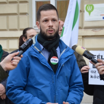 Közös ellenzéki sajtótájékoztatót tartottak Kiskunfélegyházán
