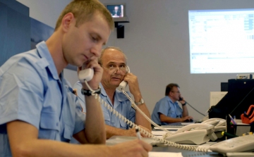 Új videóval népszerűsíti a rendőrség a 112-es segélyhívó számot