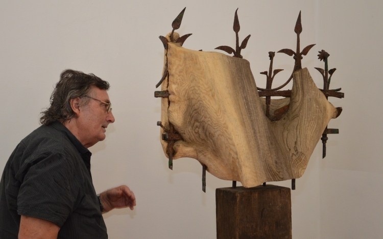 A Móra szobor alkotójának keze munkáiból nyílt kiállítás