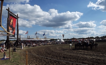 Európa legnagyobb lovas hagyományőrző rendezvénye volt a hétvégén Bugacon