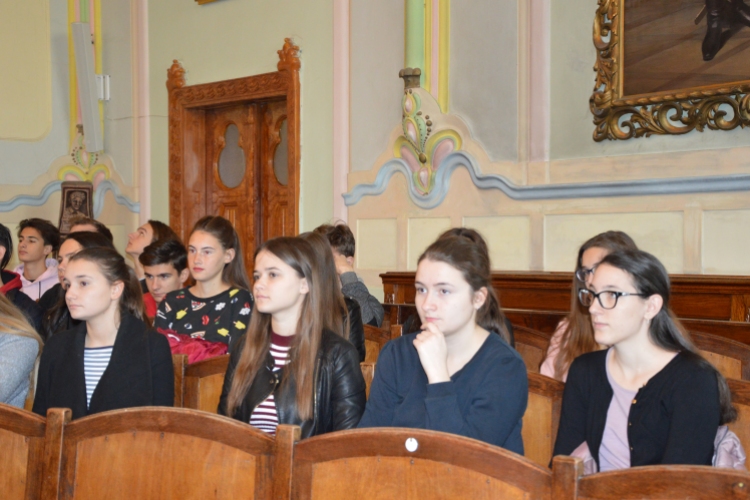 A félegyházi diákok hozzájárulnak a Petőfi-kultusz ápolásához