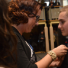 A Mezgé közel 140 végzős diákja büszke a kék szalagra