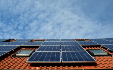 Az új áramelszámolással is érdemes napelemes rendszert telepíteni