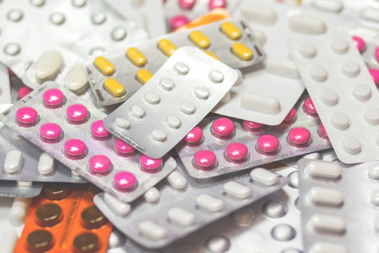 A fogamzásgátló tabletta strukturális változást okoz az agyban