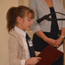 Zenés műsorral köszöntötték az idősotthonok lakóit Kiskunfélegyházán