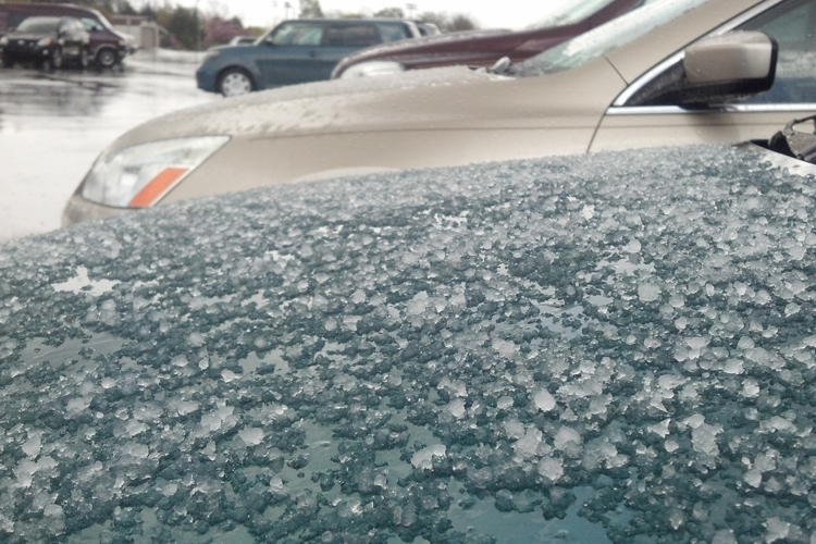 Jegesek az utak Budapest több kerületében