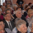 Meglepetés előadó szórakoztatta a nyugdíjasokat