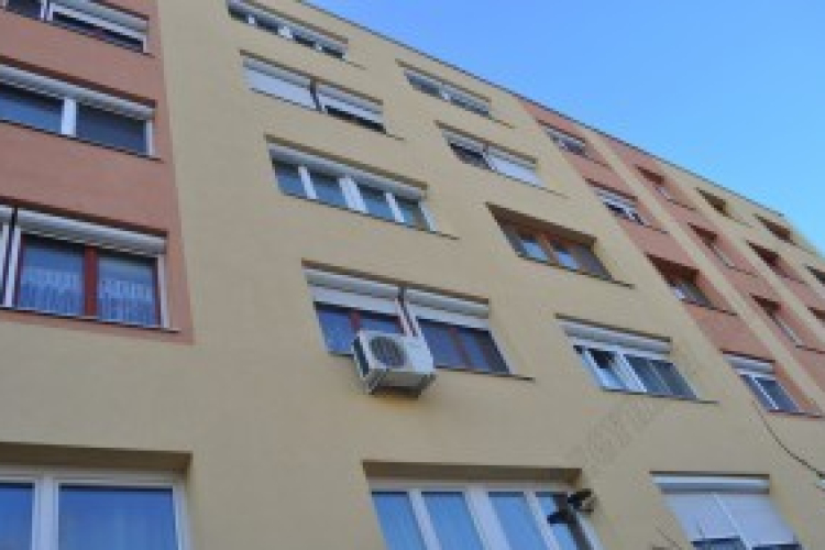 Folytatódik a panelprogram