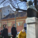 A Daru utcai mellszobor koszorúzásával folytatódott a Móra Emléknapok