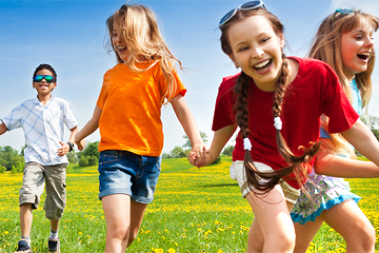 Nyárindító játékos sportverseny és vetélkedő