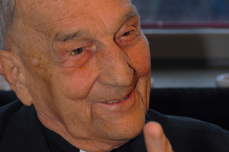 Elhunyt 101 évesen Placid atya 
