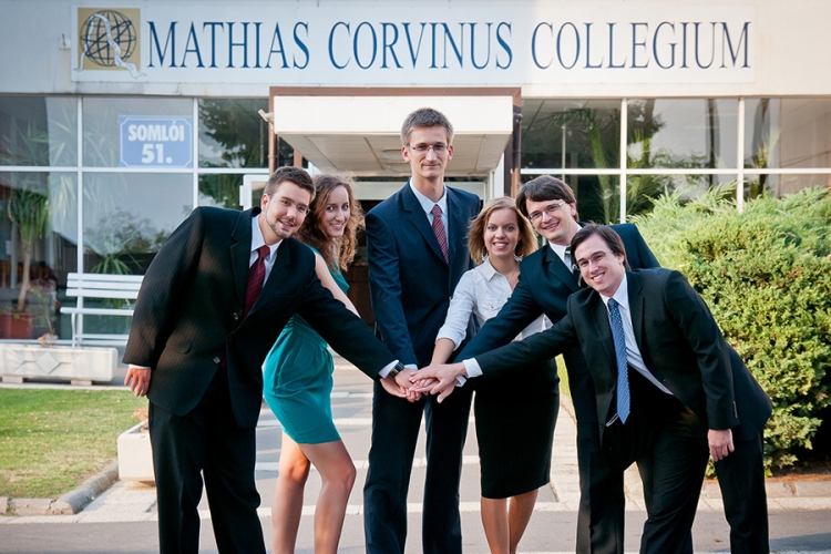 Pótfelvételi: középiskolás diákok jelentkezését várja a Mathias Corvinus Collegium 