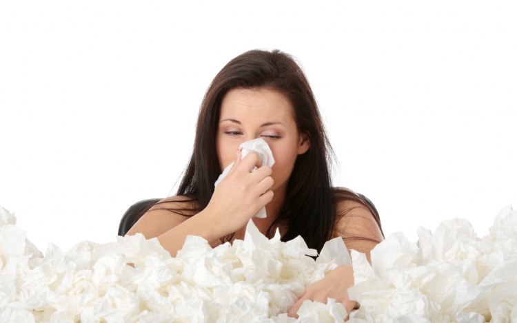 Allergén pollenek jelennek meg a levegőben az enyhüléssel