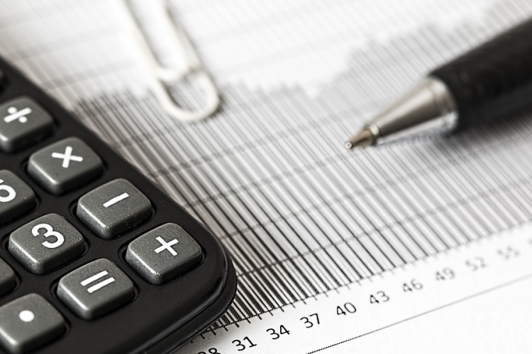 Kalkulátor segít az evásoknak új adónemet választani