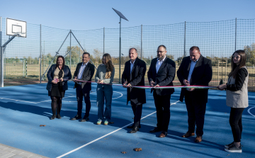 Átadták a megújult Vasas pályát Kiskunfélegyházán