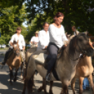 Felvonulással vette kezdetét a Kunfakó Ünnep