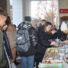 Közel másfél millió forint gyűlt össze Izabella és Lilla gyógykezelésére