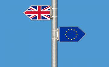 Folytatódnak az egyeztetések London és Brüsszel között a Brexit-megállapodás módosításáról