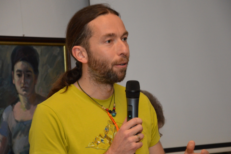 Oxigénpalack nélkül tette meg az utat a K2 csúcsáig