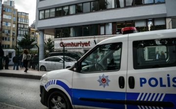 Rekordszámú, több mint 200 kábítószer-kereskedőt vettek őrizetbe Ankarában