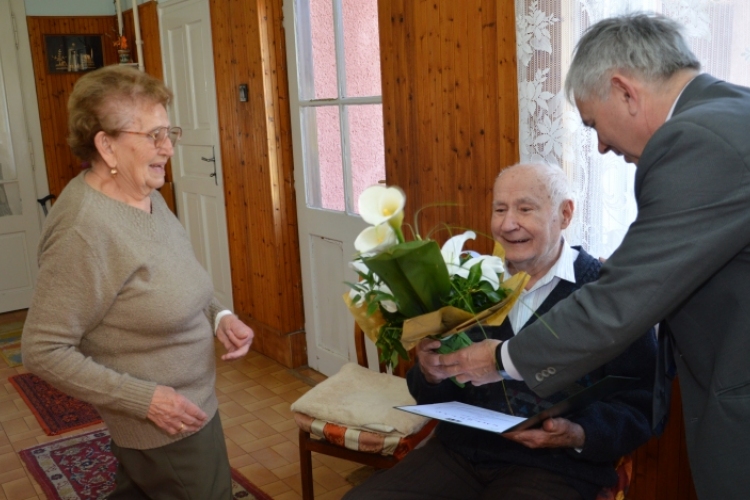 66 éve élnek együtt örömben és bánatban