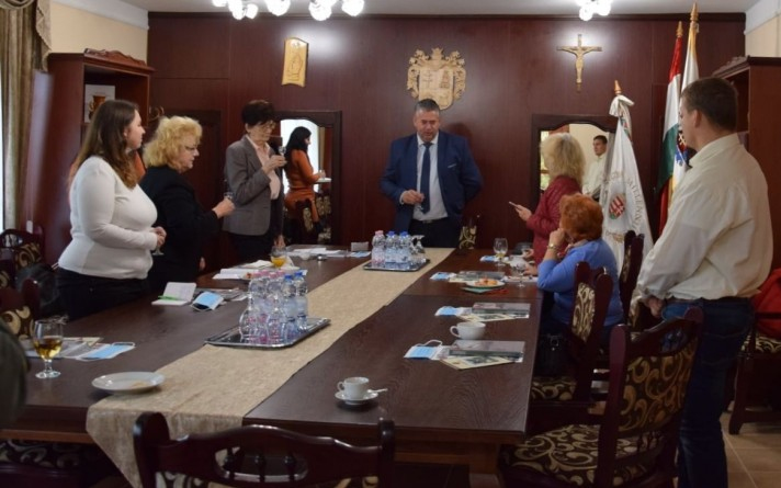 Petőfiszállásra látogatott a Magyar Újságírók Országos Szövetsége