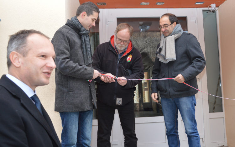 Újabb két lakóépület korszerűsítése fejeződött be a lakótelepen