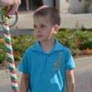 Zenés ébresztő május elsején