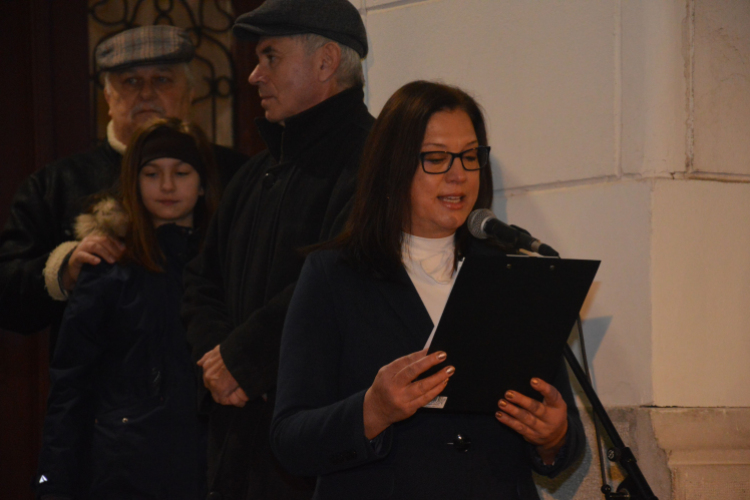 A hit és a remény gyertyái mellett fellobbant az örömé is