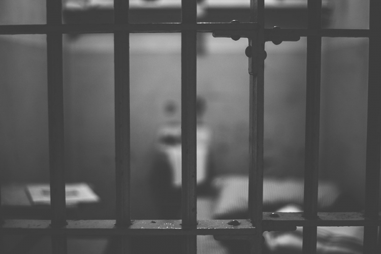 Elítélték a tizenéveseket kirabló két férfit Szombathelyen