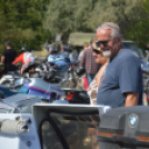 Verőfényes napsütés és remek hangulat az oldalkocsis motoros találkozón