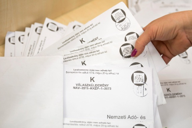 Jövőre szinte mindenkinek a NAV készíti az adóbevallását