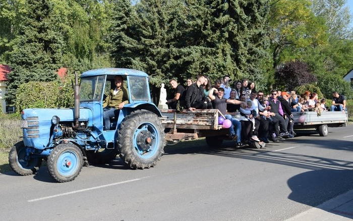  Szüreti Felvonulást tartottak Petőfiszálláson