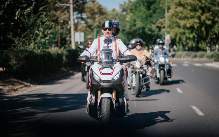 111 motoros szív dobbant egyszerre a jótékonyságért Félegyházán