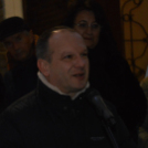 A negyedik gyertya lángja is fellobbant