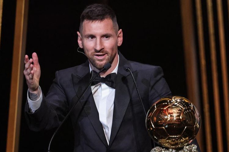Aranylabda - Messi nyolcadik sikere