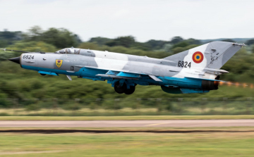 Ismeretlen légi eszköz miatt riasztották a román MiG-21-eseket