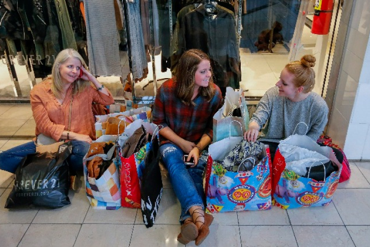 Vásárlással ünnepeljük Jézus születését