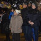 Lobog már az öröm lángja is