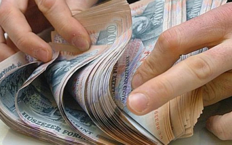 Márpedig a kölcsön visszajár!