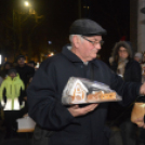 A negyedik gyertya lángja is fellobbant