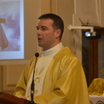 A városért imádkozni azt jelenti, hogy egy nagy családért fohászkodunk