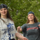 Együtt bolondoztak a végzős diákok