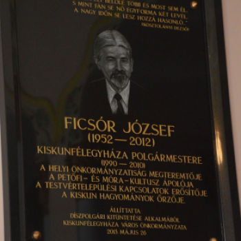 Ficsór Józsefre emlékeztek