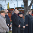 Az apostoli kettős kereszt utat mutat