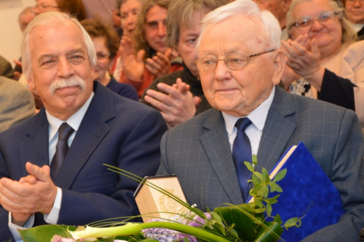 Átadták a Holló László díjakat