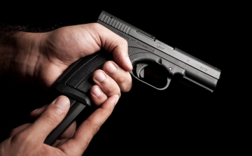 A fegyvervásárlás szigorítását sürgetik az Egyesült Államokban a floridai lövöldözés után