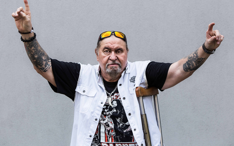 Deák Bill Gyula-koncert lesz november 15-én a Budapest Sportarénában